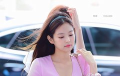 제니 이 착장 좋아해