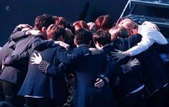 우리 워너원 900일을 축하해