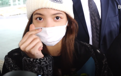 블랙핑크 '리사' 오늘 입국 존예 비하인드 ㄱ!