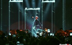 해외 투어 사진!!!! 응원봉 너무 이뽀