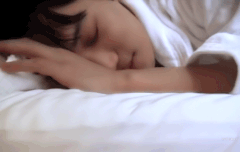 우리 카이 보고싶다