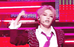 혼자 허공에 짖기도 아니고