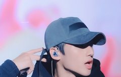 그냥 우영이 한 번씩만 봐주고 가줘