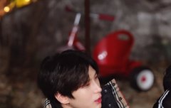 레오 같은 얼굴이 사람 홀리는 상이지..