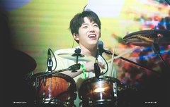 이런 의기양양한 도운이