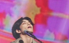 데이식스 노래있는 피아노게임 아는 사람있어?