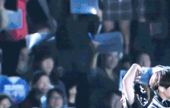 시우민 보고 싶다