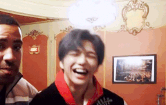 (·•︠ᴗ•︡ )