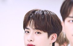 안녕!! 새로 판에 들어온 투문인데