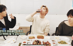 밥을 각도기로 재서먹는 아이돌