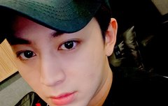 엥 와이지 메일 개빨리 읽는디?