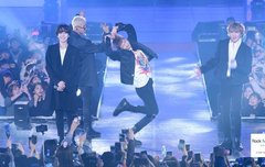 바람 잘 날 없는 팬톡 ㅋㅋㅋㅋ