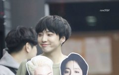 승윤이 요즘 프로듀서로도 열일이네