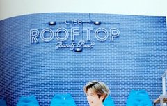 강다니엘 반바지 입은거 혼자보지말고 같이보자ㅋㅋㅋㅋㅋㅋ