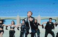 근데 on이 확실히 춤이 어렵긴 한가보다