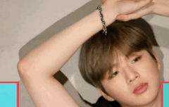 강다니엘 지방시화보촬영현장 공중파 박제 개좋아