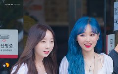 러블리즈 8월안에는 볼수 있을까..