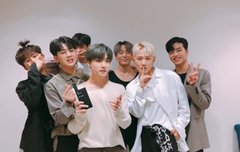 꽃길만 걷자면서