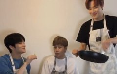 나 맠정맠 그 고기굽는 브이앱 다시보고있는데