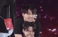 ㄱㅁ 남자간 귀빨기