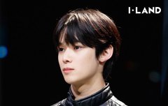 이 친구 누구야..?