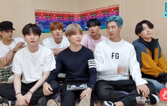 사실 아까 쓰려다가 까먹어서 쓰는 수짐