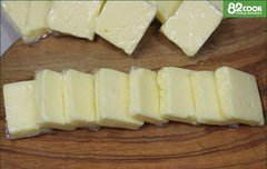 먹기좋게 잘라논 버터