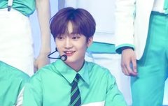 태영이 갈발한 사진 좀!!