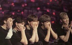 늉럽스타 배코 셀카