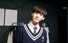 얘들아 나 입덕함