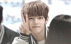 나만 김태형 보면 마음 아프냐 ....?