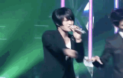 서방님 움짤 털이 합니다