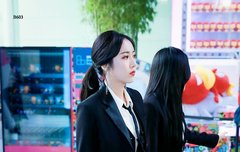 오랜만에 해야 수트 무대 보는데