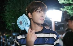 형님들 실버버튼 언박싱 영상 올라왔어!!