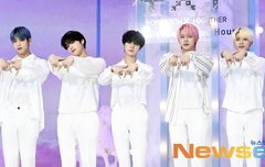 TXT 미디어 쇼케이스 기사 사진