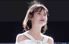 짝녀가 외롭다고 그러면 어떻게 반응 할거야?