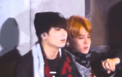 막 내려앉은 저 눈처럼 숨을 쉬자 처음처럼 후훟 ㅎuㅎ 앤유거나비해피~ 후훟 ㅎuㅎ 앤유거나비해피~ 턴디스올어롸운ㄷ~ 모든게 새로운️ Zl로~ O클락~ㅑ