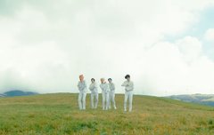 뮤비 새로뜬거봤어?