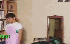 나 하루에 한 번씩 꼭 보는 움짤 이거야