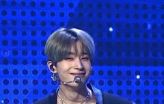 그 잠만 얘들아 이거 뭐야..?????