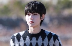 ( 넓은 어깨 ) 엔하이픈 선우
