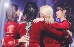 아이들 데뷔 1000일 축하해