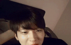 우현 사진 털이!