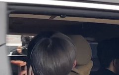 고양이들이 승우 머리 왜 쓰다듬었는지 알 것 같애..