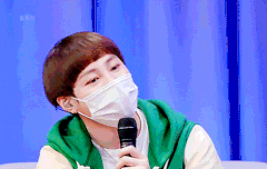 마스크 쓴 하성운