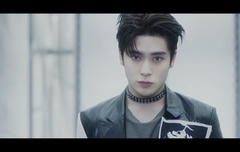 재현이는 어케 이런표정을 지어..