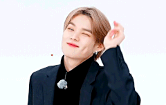 전철역에서 위스테이 버스킹? 본 썰