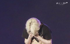 유교방탄 복근 희귀짤