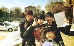 이거 사진 모순임