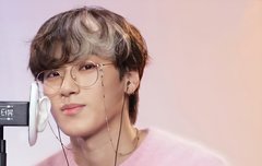 [에이티즈] 혹시 핑크니트 걔 알아?